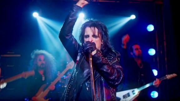 alice cooper super bowl.jpg